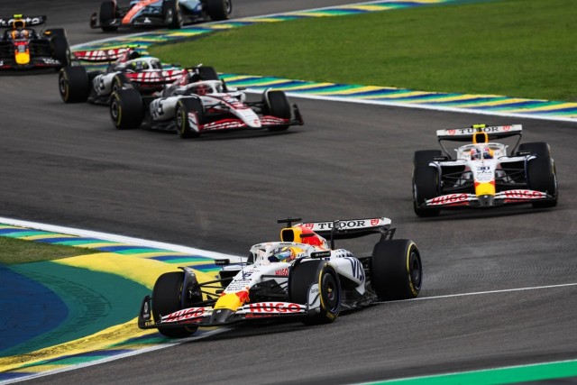  és  - A házon belüli koccanás, amelyről lemaradtunk: „Kicsit túl keményen nyomtam”